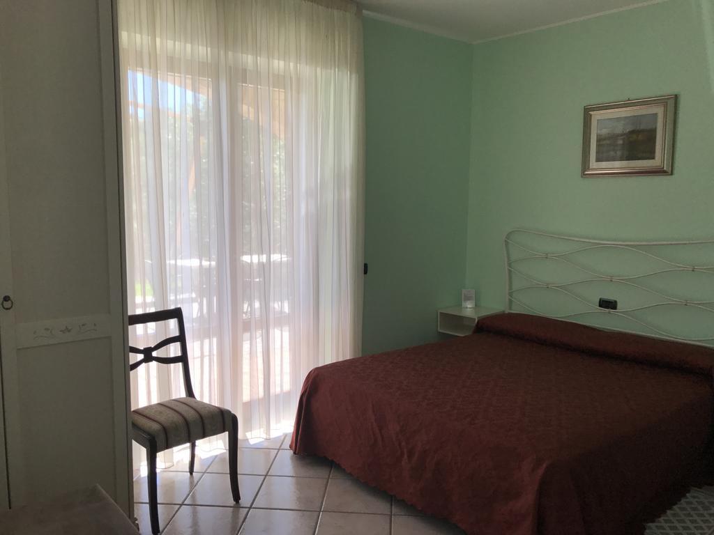 Agriturismo Il Crinale Castorano  Luaran gambar